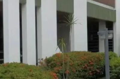 Casa com 4 quartos para alugar no Noivos, Teresina 