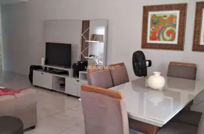 Casa à vendano bairro barroco, itaipuaçú com 2 quartos, 81m²