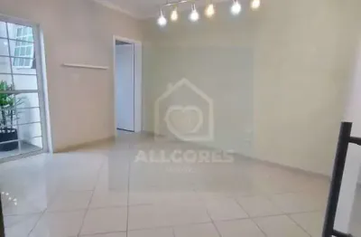 Casa para alugar na Rua Benedito de Paula Leite, Vila Rubens, Mogi das Cruzes