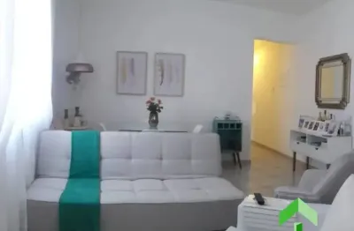 Apartamento reformado de 2 quartos no centro de barra do piraí