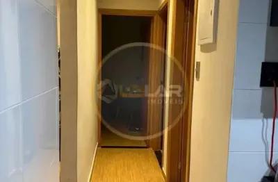 Apartamento de 2 dorms térreo, cozinha planejada no canal 3