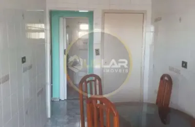 Apartamento na ponta da praia com 1 dormitório amplo com garagem