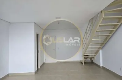 Sala comercial, com sala ampla, andar alto com vista livre, sacada e mezanino