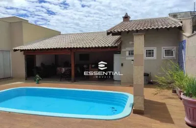 Casa Térrea Alto Padrão | 4 Dormitórios | 540m² Construídos | Terreno 720m² | Zona Sul – R$ 1.490.000,00