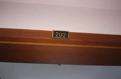 Ponto comercial para alugar na Avenida Paranapuam, 1680, Tauá, Rio de Janeiro