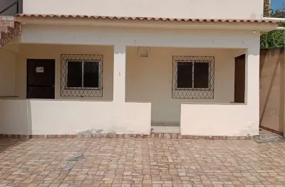 Casa com 2 quartos para alugar na Rua Ibiapina, 207, Ramos, Rio de Janeiro