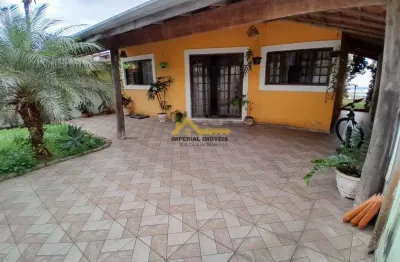 À venda i0504 - casa 2 dormitórios na praia das palmeiras - caraguatatuba/sp