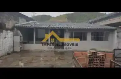 À venda i0945 - imóvel com 2 casas no caputera - caraguatatuba/sp