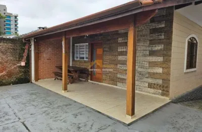 À venda i0204 - casa 3 dormitórios em massaguaçu -  caraguatatuba/sp