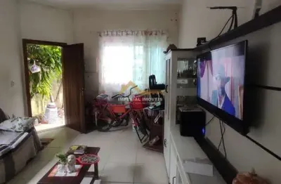 À venda - casa 2 dormitórios no pereque mirim - caraguatatuba/sp