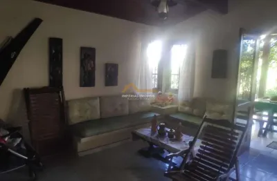 À venda - casa 2 dormitórios  na barra da lagoa – ubatuba/sp