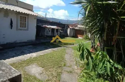 À venda - casa 3 dormitórios no tingá - caraguatatuba/sp