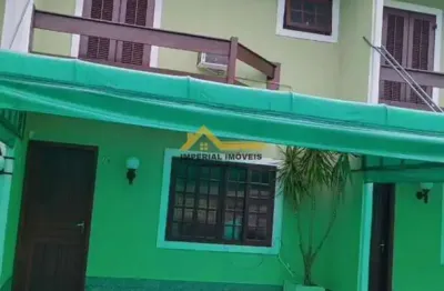 Á venda i0975 - casa com 2 domitórios na martim de sá - caraguatatuba/sp