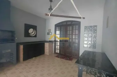 À venda - casa com 3 dormitórios no indaiá - caraguatatuba/sp