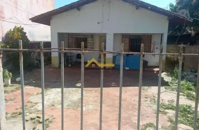 À venda i1078 - casa 2 dormitórios na praia da enseada - são sebastião/sp