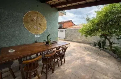 À venda - sobrado 3 dormitórios na praia das palmeiras - caraguatatuba/sp