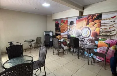 Excelente oportunidade - prédio comercial 8 lojas e 8 aptos 2 e 3 qtos no centro de valparaiso.