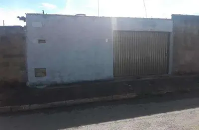 Casa com 2 quartos para alugar na rua 6, lourdes, anápolis, 70 m2 por r$ 1.200