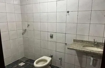 Casa com 3 quartos para alugar na Rua 19, Recanto do Sol, Anápolis por R$ 2.100