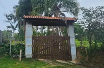 Belíssimo terreno para a chácara dos seus sonhos!  de 300 mil por 250 mil