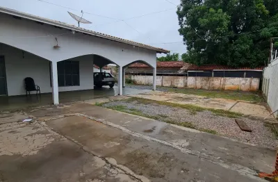 Casa com 3 quartos para alugar no Ikaray, Várzea Grande 
