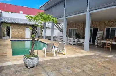 Casa em condomínio fechado com 4 quartos à venda na barra da tijuca