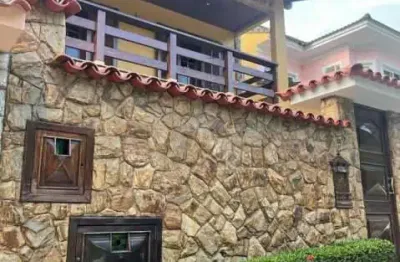 Casa em condomínio fechado com 4 quartos à venda na estrada do cafundá, taquara, rio de janeiro, 208 m2 por r$ 990.000