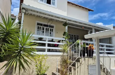 Casa a venda com 4 quartos 1 suíte e 250 m² no bairro do pechincha, rio de janeiro - rj.