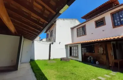 Casa á venda em condomínio fechado 5 quartos na taquara, rio de janeiro - rj.
