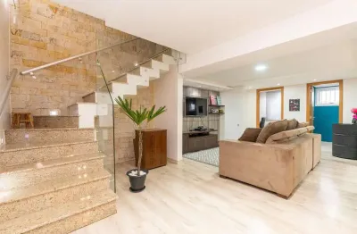 Casa com 3 quartos à venda no Rio Branco, Caxias do Sul 