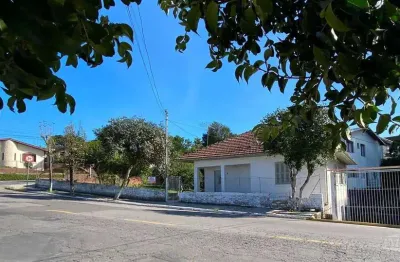 Casa com 3 quartos à venda no Centro, Farroupilha 