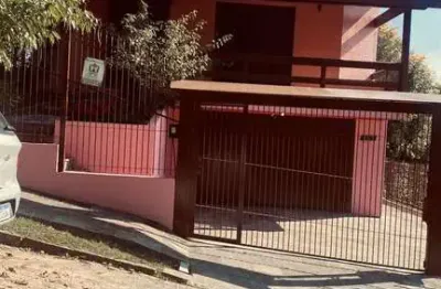 Casa com 3 quartos à venda na Bela Vista, Caxias do Sul 