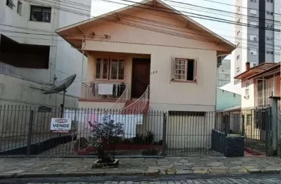 Casa à venda no Panazzolo, Caxias do Sul 