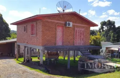 Casa com 2 quartos à venda no São José, Farroupilha 