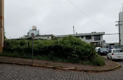 Terreno à venda no Universitário, Caxias do Sul 