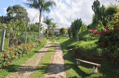 Oportunidade! chácara linda com três casas em louveira para moradia ou locação