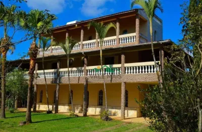 Chácara com 3 dormitórios à venda, 6000 m² por R$ 999.000,00 - Bom Jardim I - Guaratinguetá/SP