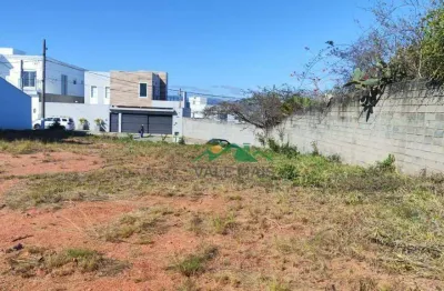 Terreno à venda, 776 m² por R$ 850.000,00 - Village Mantiqueira - Guaratinguetá/SP