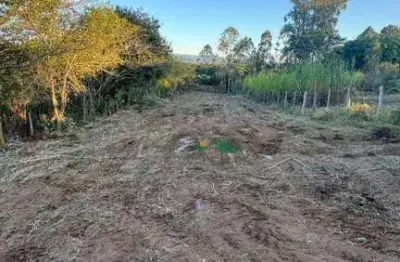 Terreno à venda, 1500 m² por R$ 180.000 - Bom Jardim - Guaratinguetá/SP