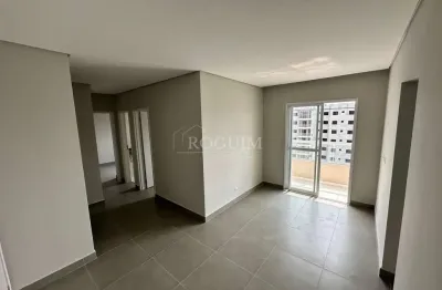 Apartamento, urbanova, 2 dorm com suíte, varanda com churrasqueira