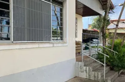 Casa com 3 dormitórios à venda,960.00 m , centro, sao jose dos campos - sp