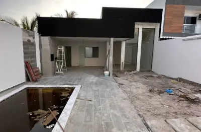 Bela casa em construção, projetada para oferecer conforto, praticidade e lazer.