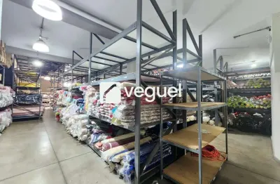 Galpão Comercial com 686.71 m² para alugar próximo á av. Saudade , Ribeirão Preto/SP