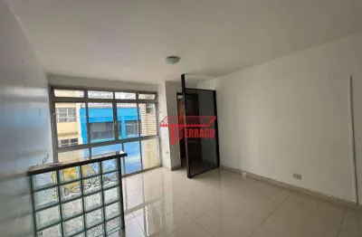 Sala comercial com 1 sala para alugar na Rua Senador Fláquer, Centro, Santo André