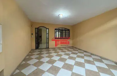 Sobrado com 2 dormitórios para alugar, 107 m² por r$ 2.540,00/mês - vila homero thon - santo andré/sp