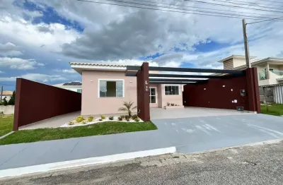 Casa novíssima (em fase de acabamento) em cond. residencial