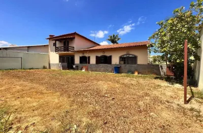 Amplo imóvel no condomínio orla azul – praia linda, são pedro da aldeia