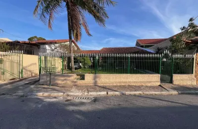 Seu novo lar espera por você! linda casa com piscina – são pedro da aldeia