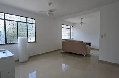 Excelente casa disponível para locação no conjunto haydea iii - djalma batista