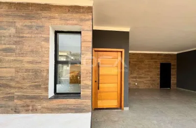 Casa alto padrão no condomínio do distrito bonfim paulista - 3 suítes e 4 garagens